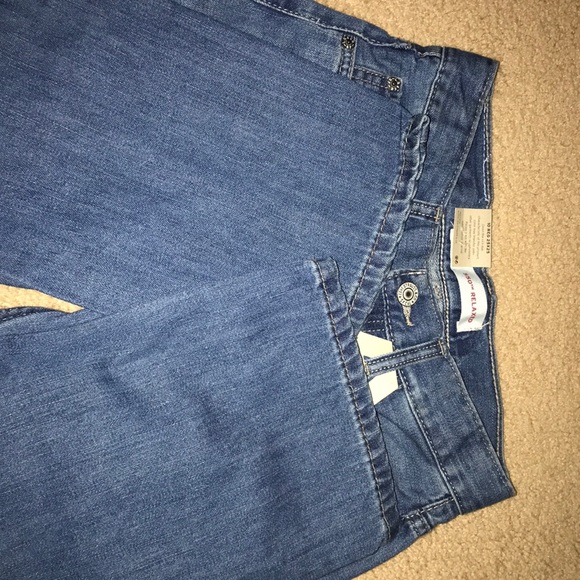 Boys Levi’s - Picture 2 of 3